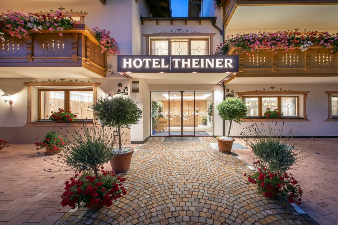 Hotel Theiner คูรอน วินอสตา ภายนอก รูปภาพ